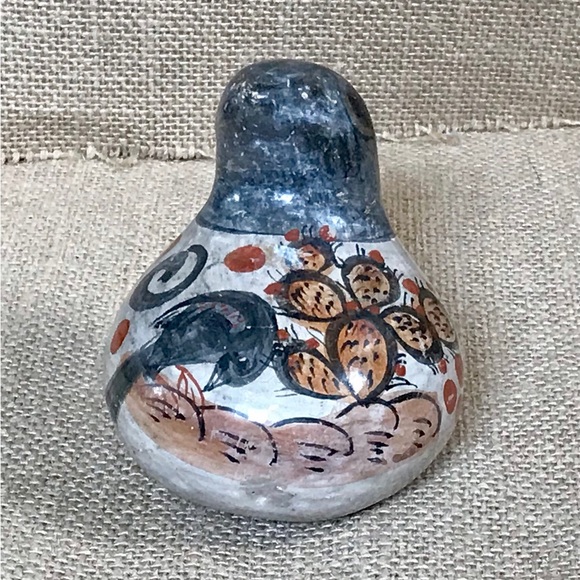 SOLD Mexican Folk Art Pottery Tonala Bird Figurine Earthy Boho Hand Painted - Picture 2 of 5